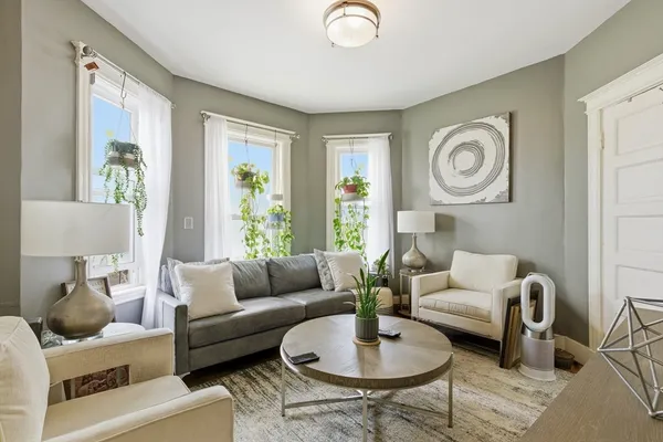 $1,250,000 | 9 Edwin Street, Boston, MA 02124