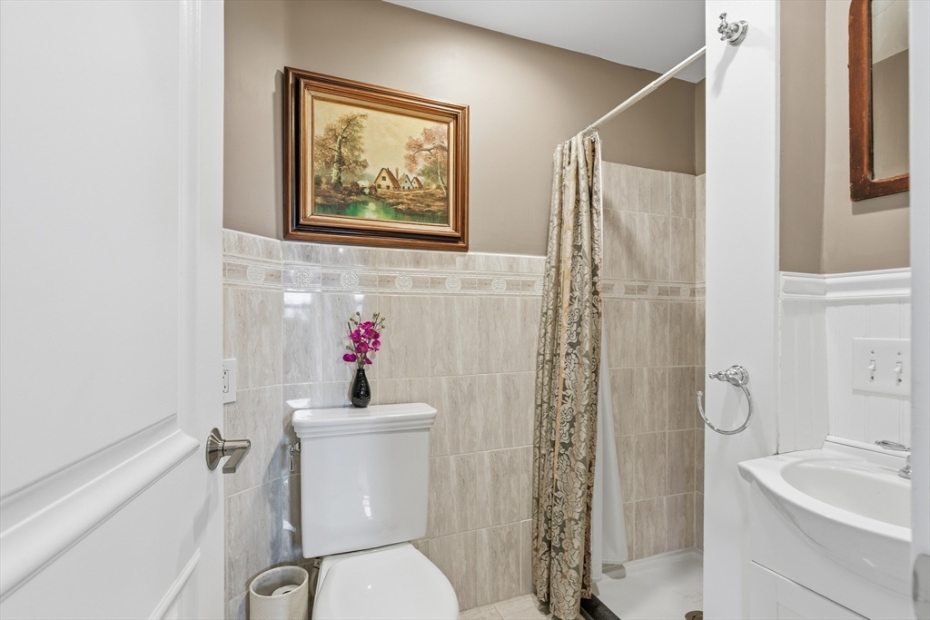 9 Edwin Street Boston, MA 02124 - Photo 36 of 39