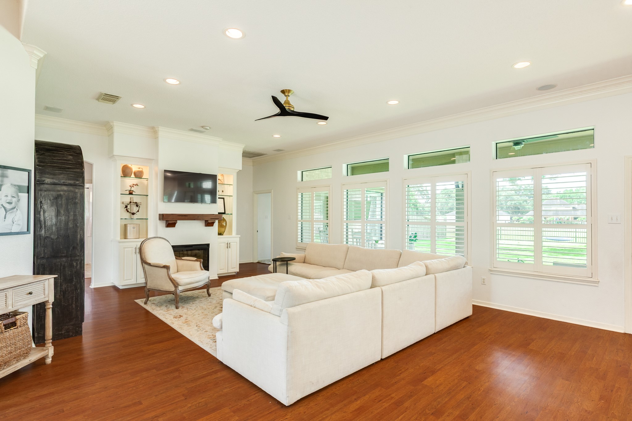 2286 Riverside Drive West Columbia, TX 77486 - Photo 8 of 41