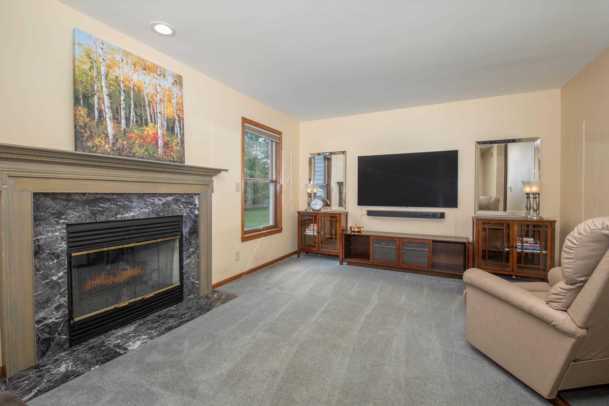 3275 Eddie Road Winnebago, IL 61088 - Photo 11 of 56 Gallery Image 11