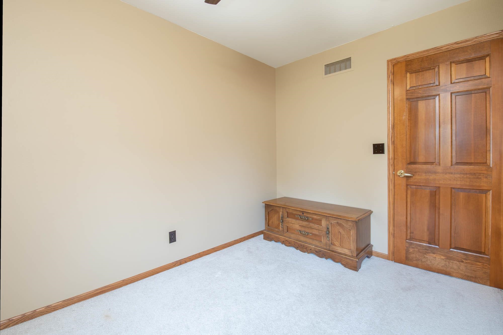 3275 Eddie Road Winnebago, IL 61088 - Photo 28 of 56 Gallery Image 28