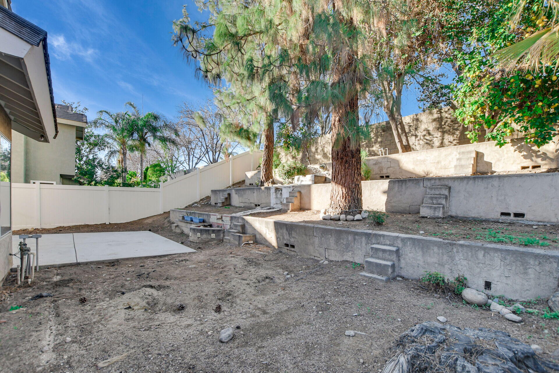 29130 Lake Ridge Lane Highland, CA 92346 - Photo 31 of 32 034-1920x1080-photo