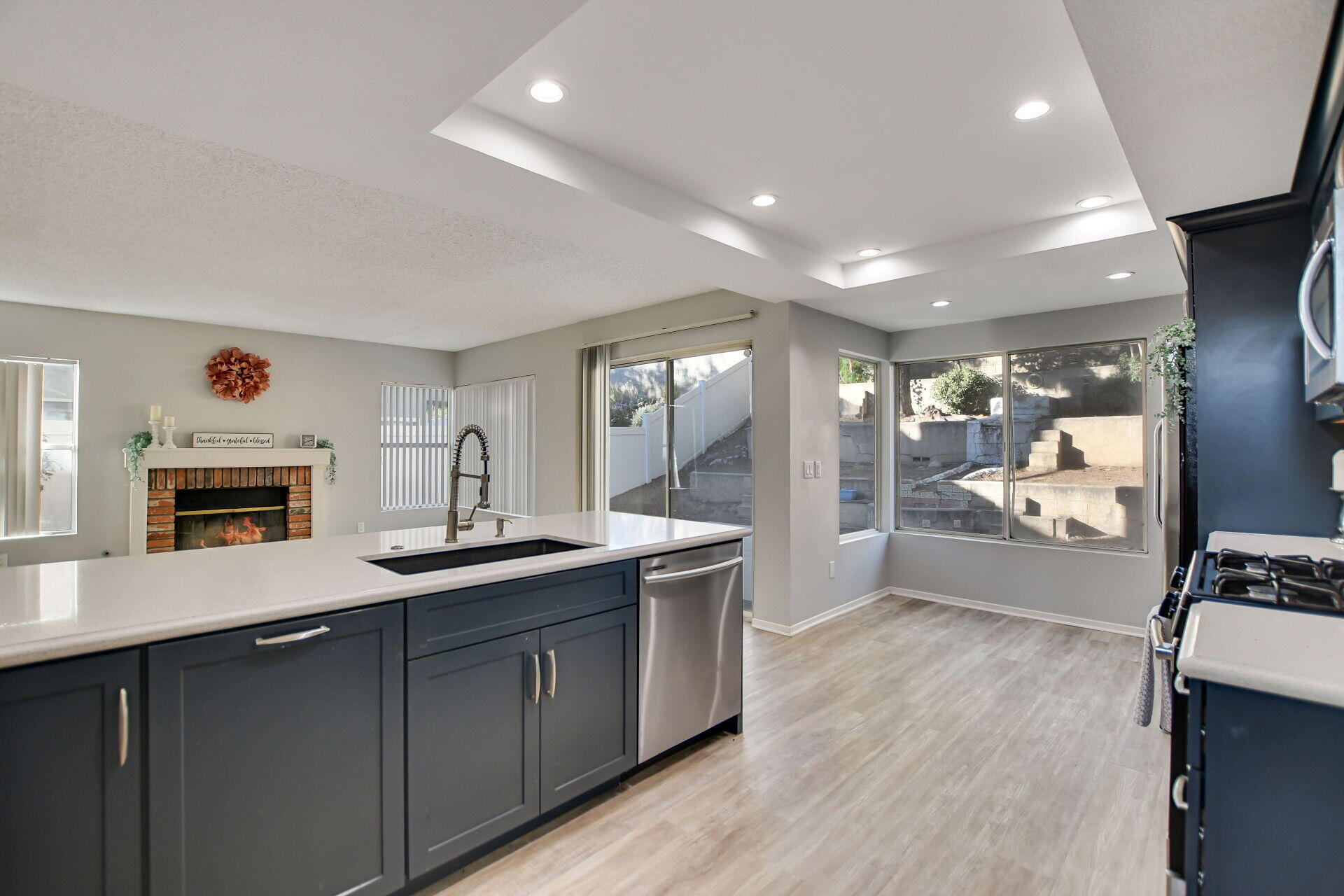 29130 Lake Ridge Lane Highland, CA 92346 - Photo 9 of 32 012-1920x1080-photo