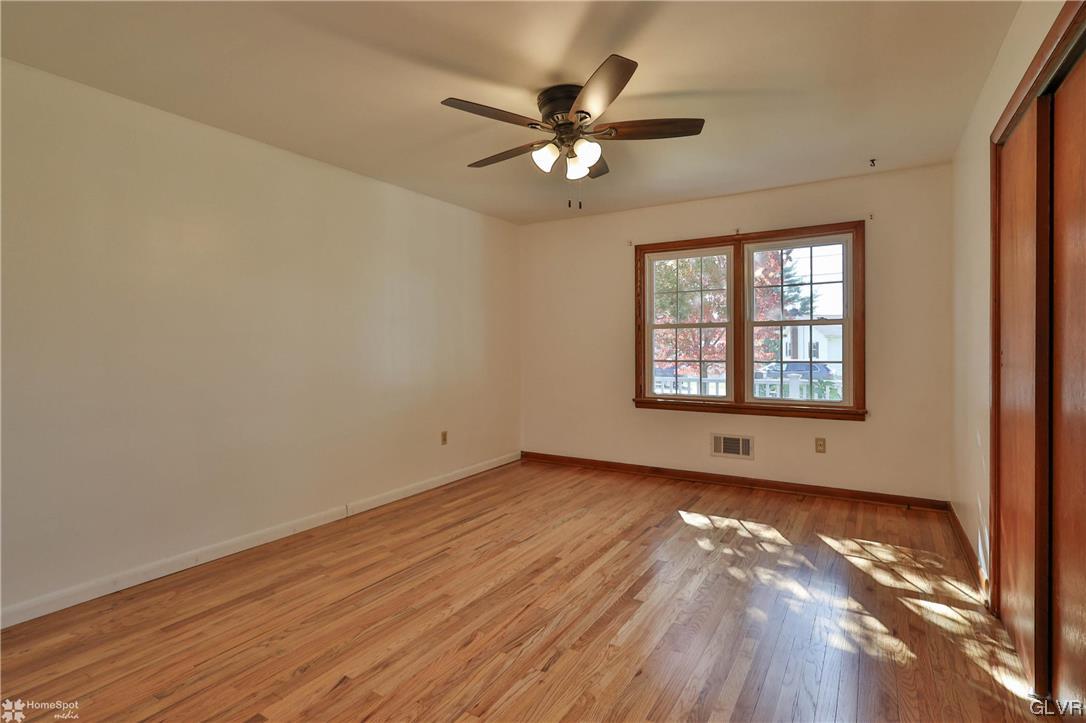 1671 Pleasant View Road Bethlehem, PA 18015 - Photo 15 of 25 Gallery Image 15