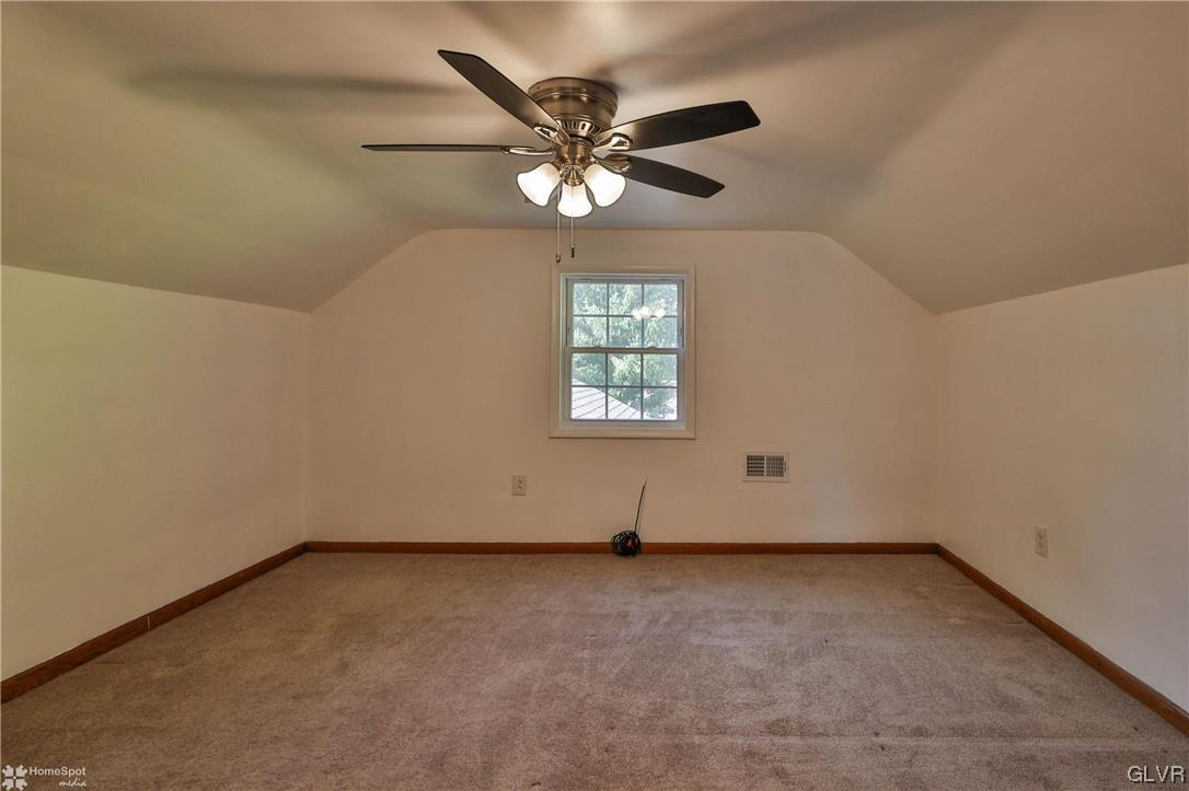 1671 Pleasant View Road Bethlehem, PA 18015 - Photo 20 of 25 Gallery Image 20
