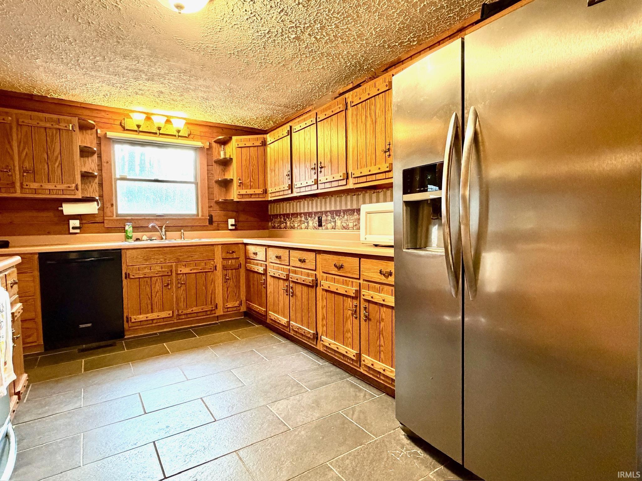 506 Thompson Lane Mitchell, IN 47446 - Photo 13 of 36