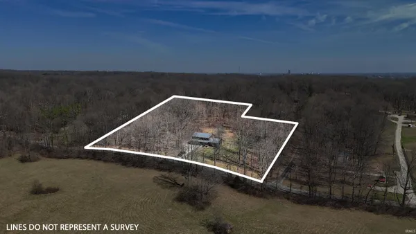 $369,900 | 506 Thompson Lane, Mitchell, IN 47446