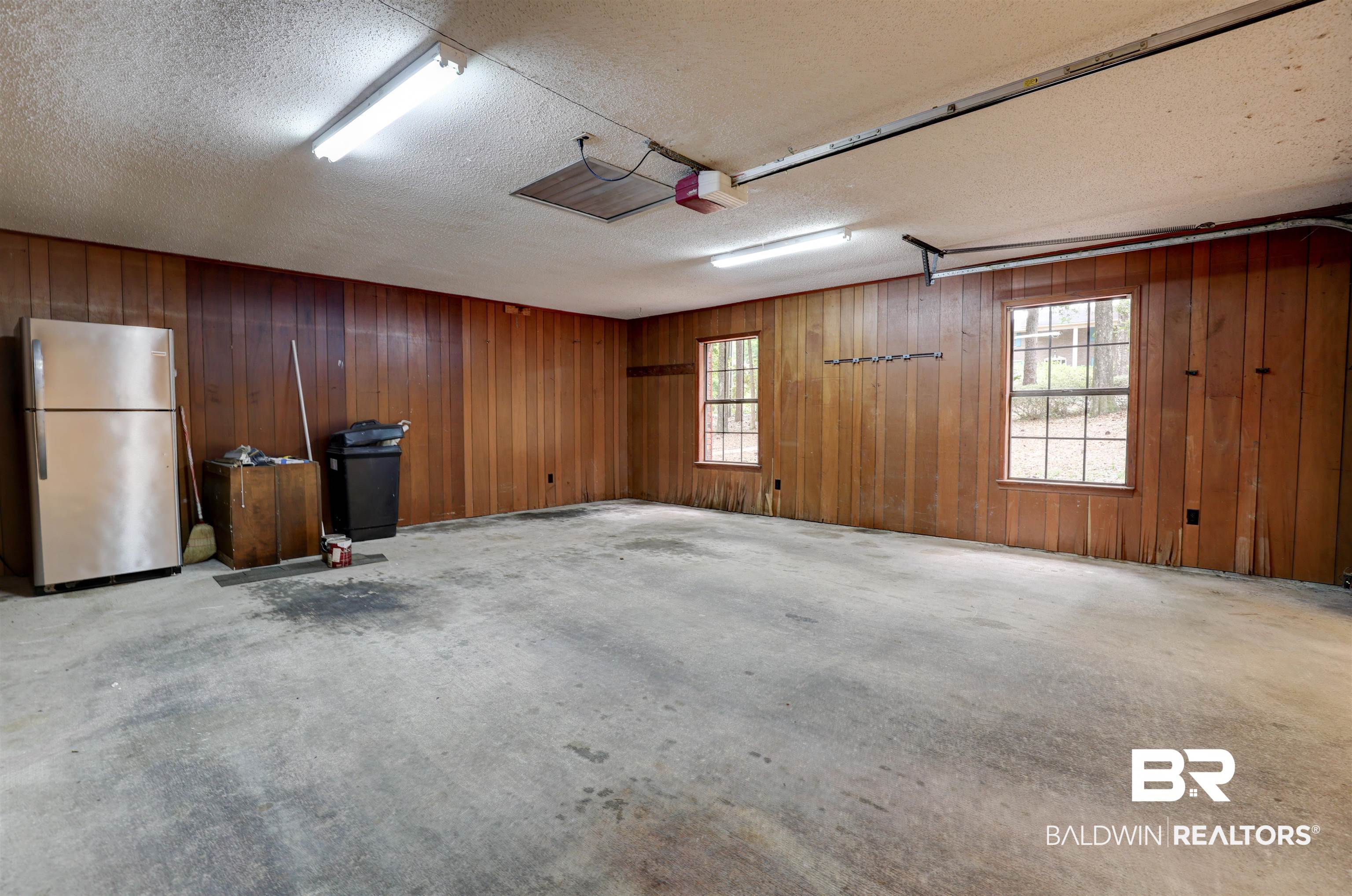 7323 Wild Oaks Road Fairhope, AL 36532 - Photo 31 of 45 Garage