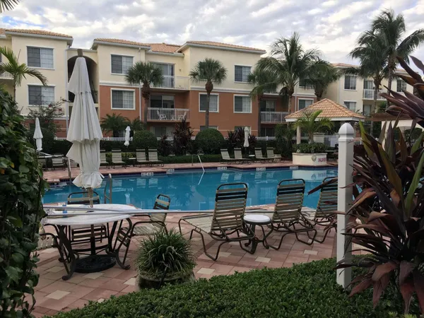 $2,000 | 2308 Myrtlewood Circle East, Unit 2308, Palm Beach Gardens, FL 33418