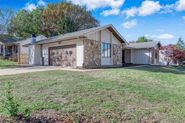 $2,600 | 4002 Summerfield Parkway, St. Charles, MO 63304