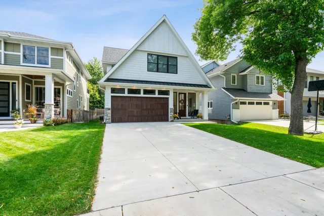$1,450,000 | 4727 York Avenue South, Minneapolis, MN 55410