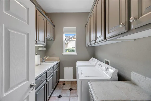 $669,800 | 300 Rock Ridge Lane, Copperopolis, CA 95228