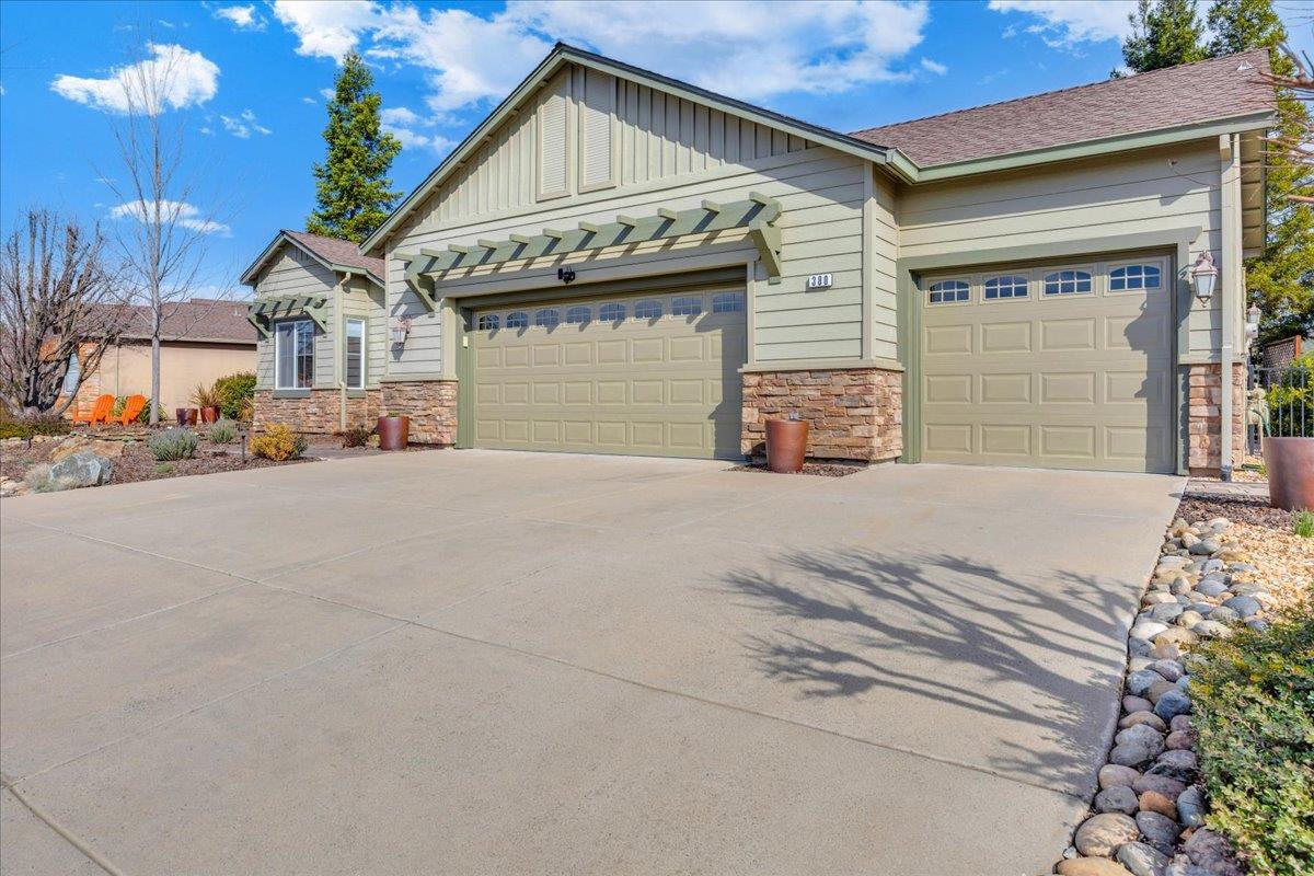 300 Rock Ridge Lane Copperopolis, CA 95228 - Photo 84 of 99 Long driveway and spacious 3-car garage!