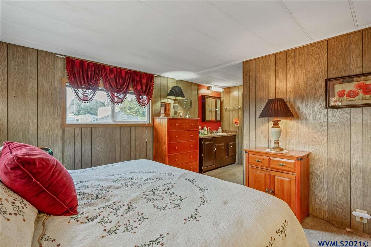 5510 Windsor Island Road North, Unit 25 Keizer, OR 97303 - Photo 25 of 30 Gallery Image 25