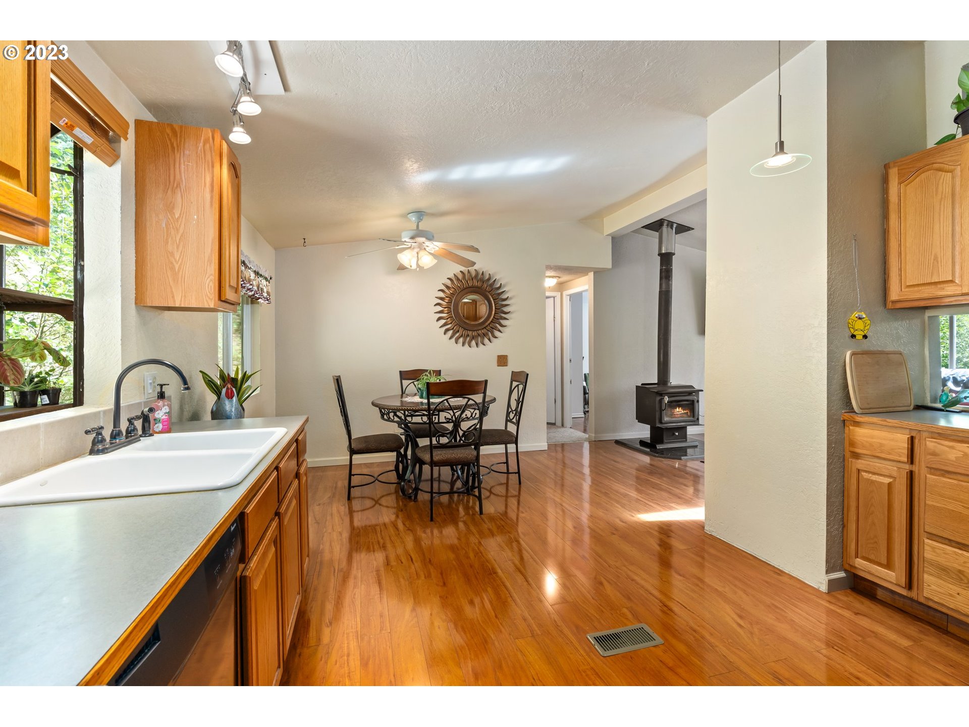 219 Halliday Road Centralia, WA 98531 - Photo 12 of 40 Gallery Image 12