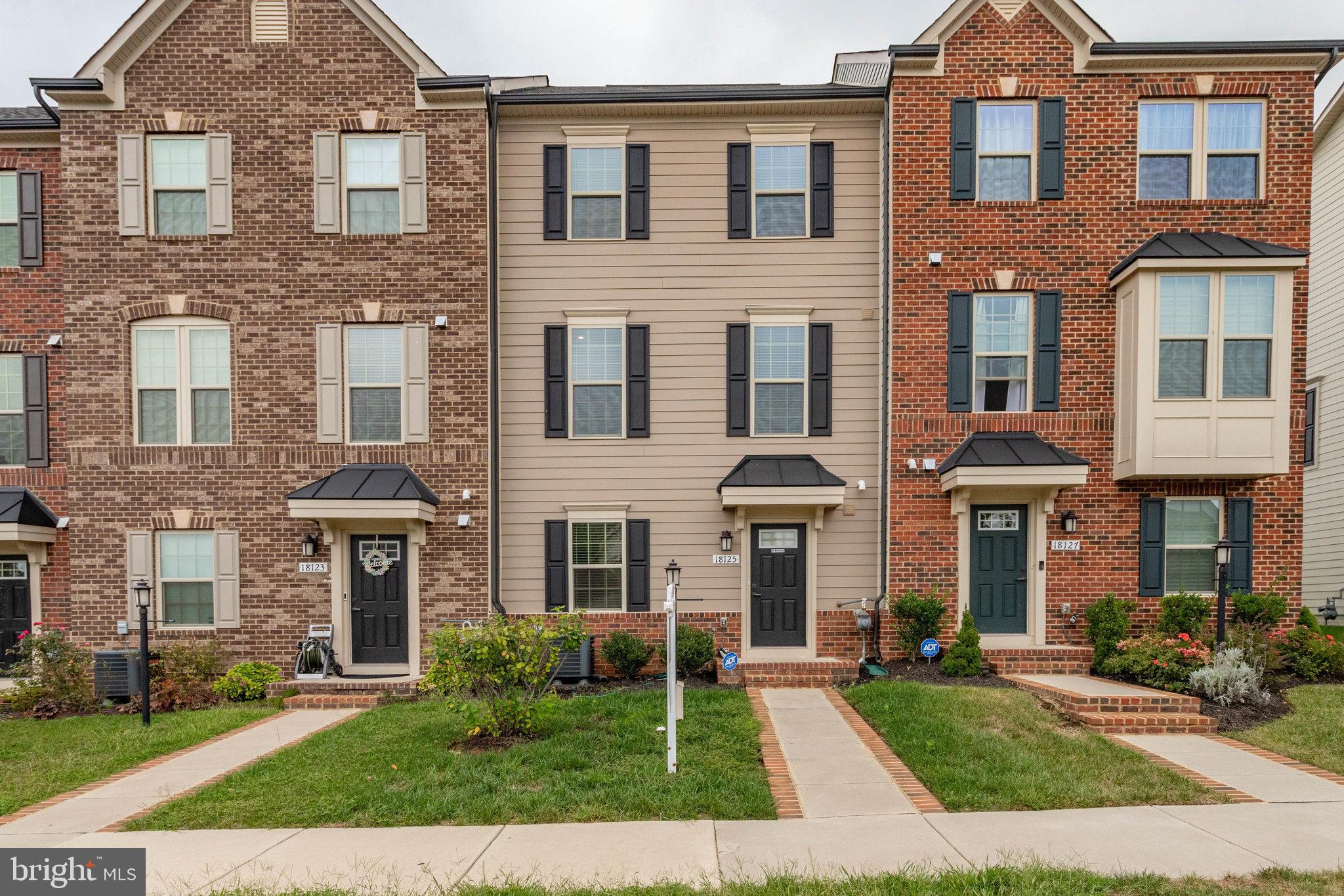 18125 Red Mulberry Road Dumfries, VA 22026 - Photo 1 of 40 Gallery Image 1
