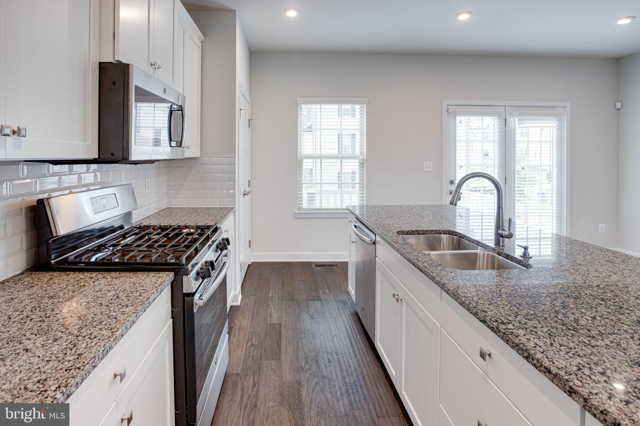 18125 Red Mulberry Road Dumfries, VA 22026 - Photo 12 of 40 Gallery Image 12