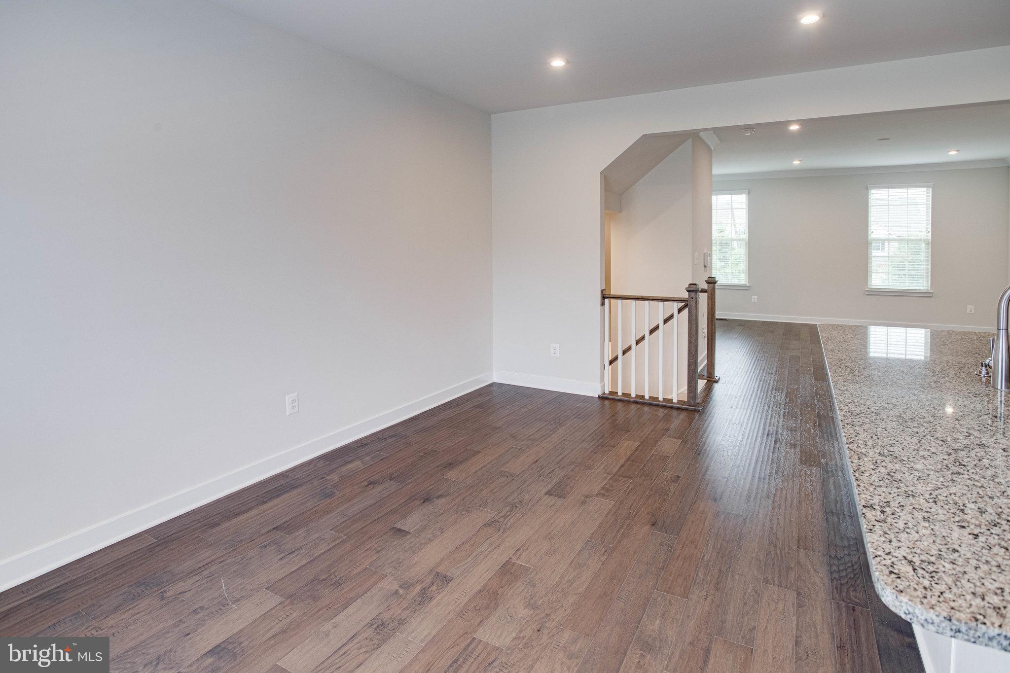 18125 Red Mulberry Road Dumfries, VA 22026 - Photo 14 of 40 Gallery Image 14