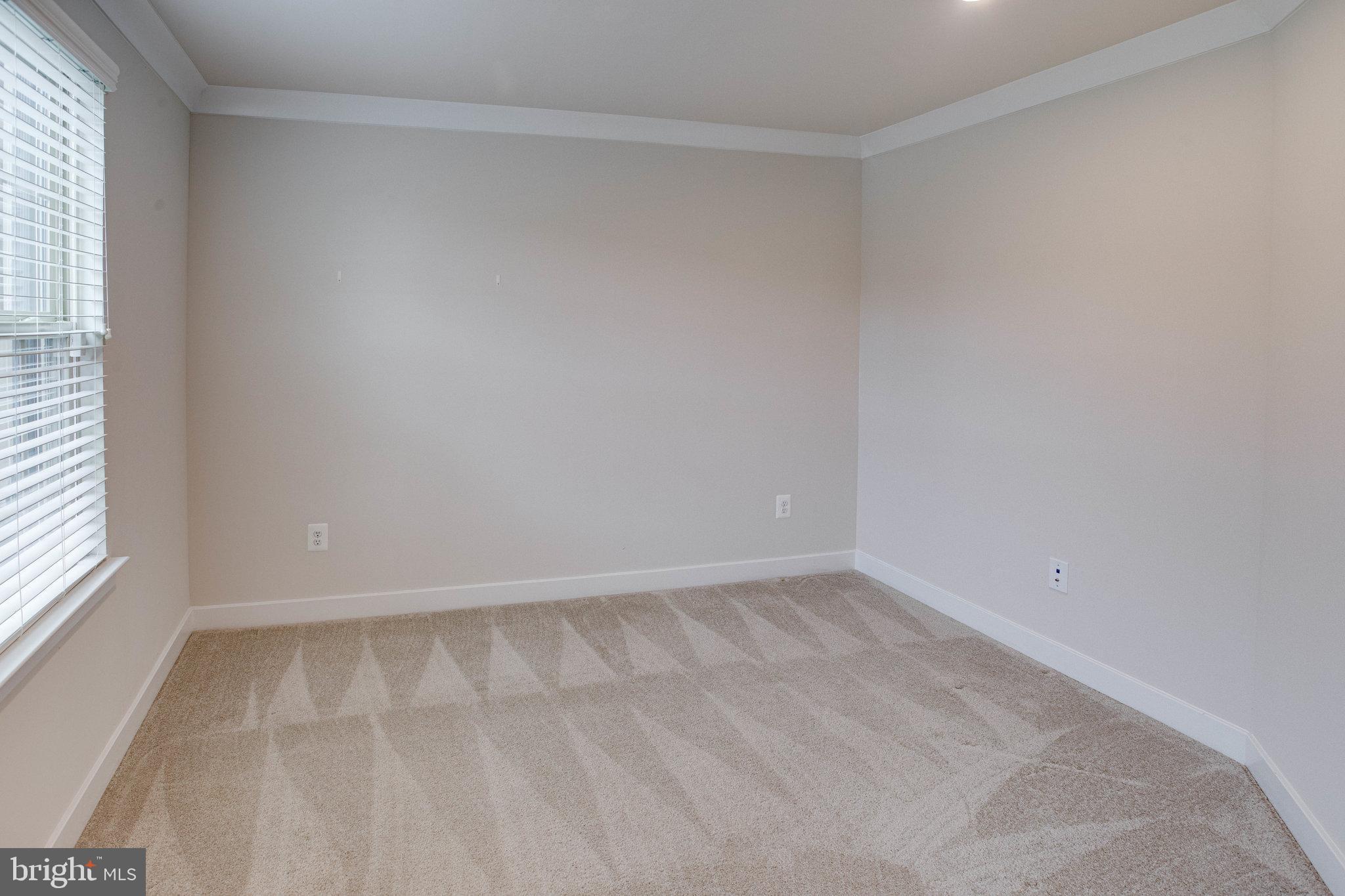 18125 Red Mulberry Road Dumfries, VA 22026 - Photo 3 of 40 Gallery Image 3