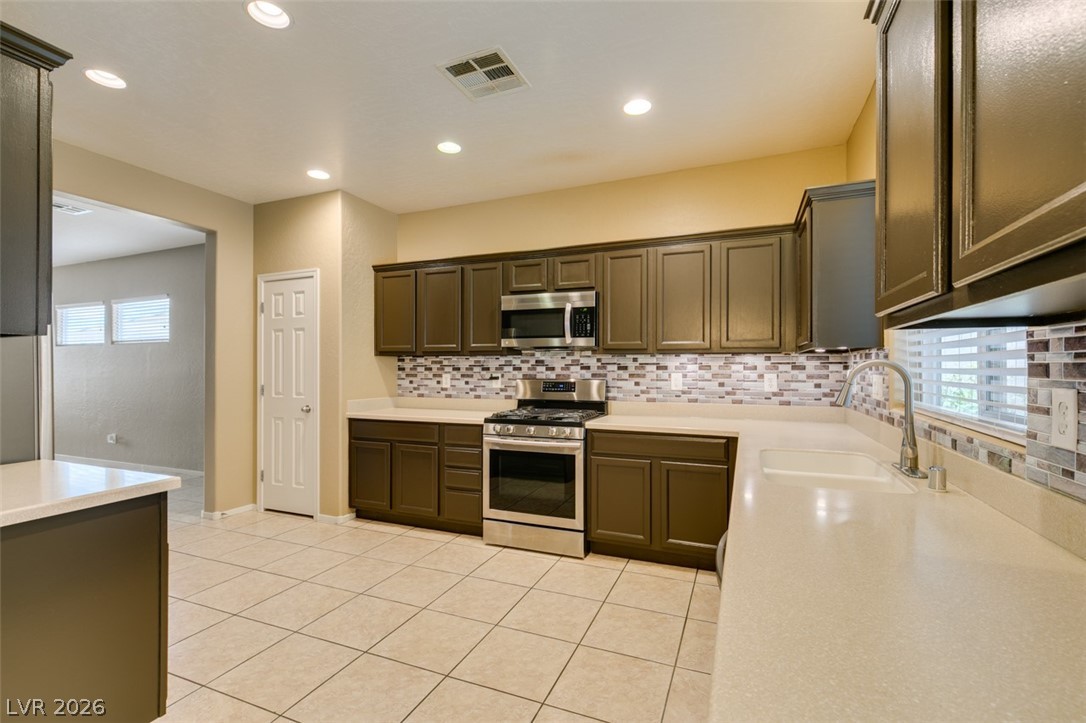 2672 Dirleton Place Henderson, NV 89044 - Photo 26 of 46