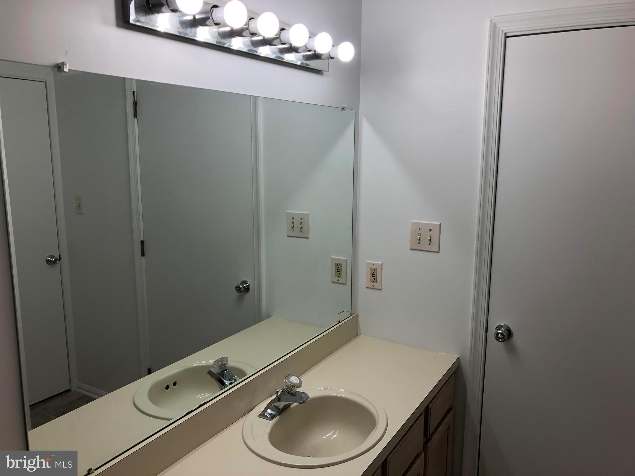 2008 Rabbit Run Road Marlton, NJ 08053 - Photo 18 of 19