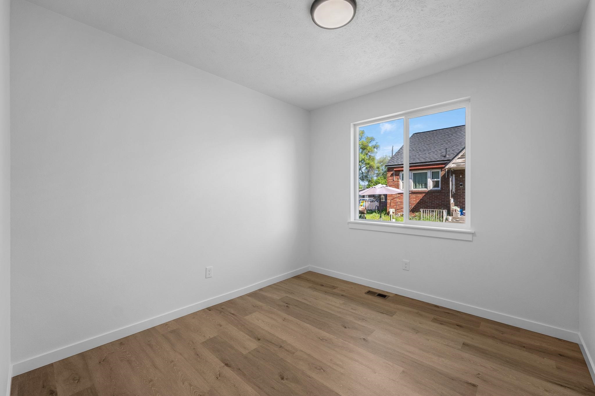 2111 North Sipple Road Spokane Valley, WA 99212 - Photo 16 of 22