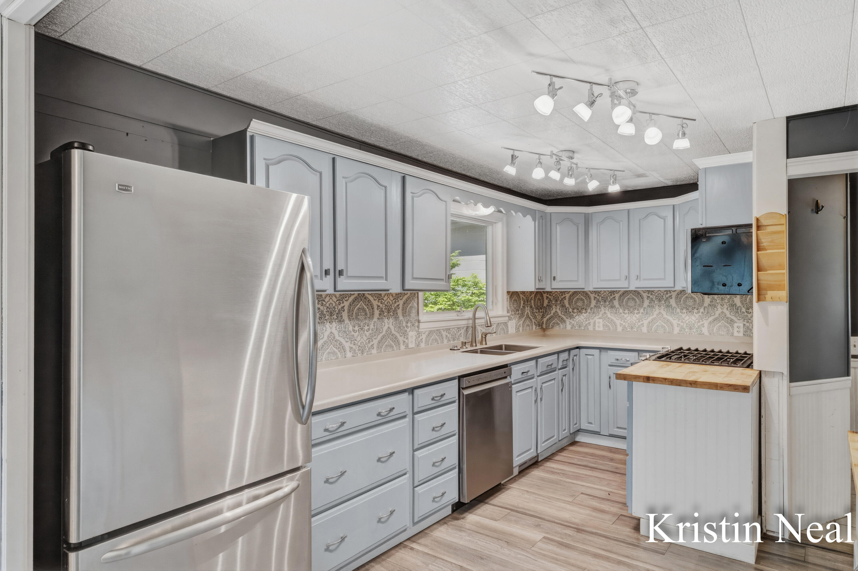 673 South Wolf Lake Road Muskegon, MI 49442 - Photo 13 of 56 Kristin Neal - 673 S Wolf Lake Drive (56