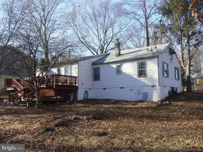 8415 Rugby Road Manassas Park, VA 20111 - Photo 22 of 25 Exterior (Rear)