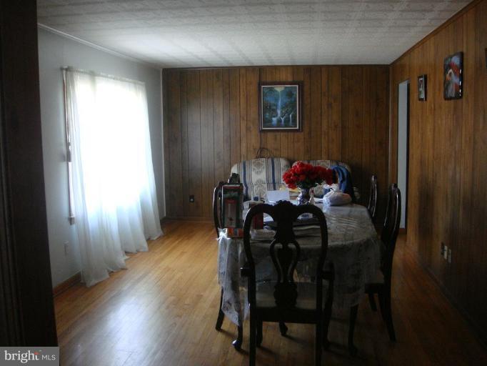 8415 Rugby Road Manassas Park, VA 20111 - Photo 6 of 25 Dining Room