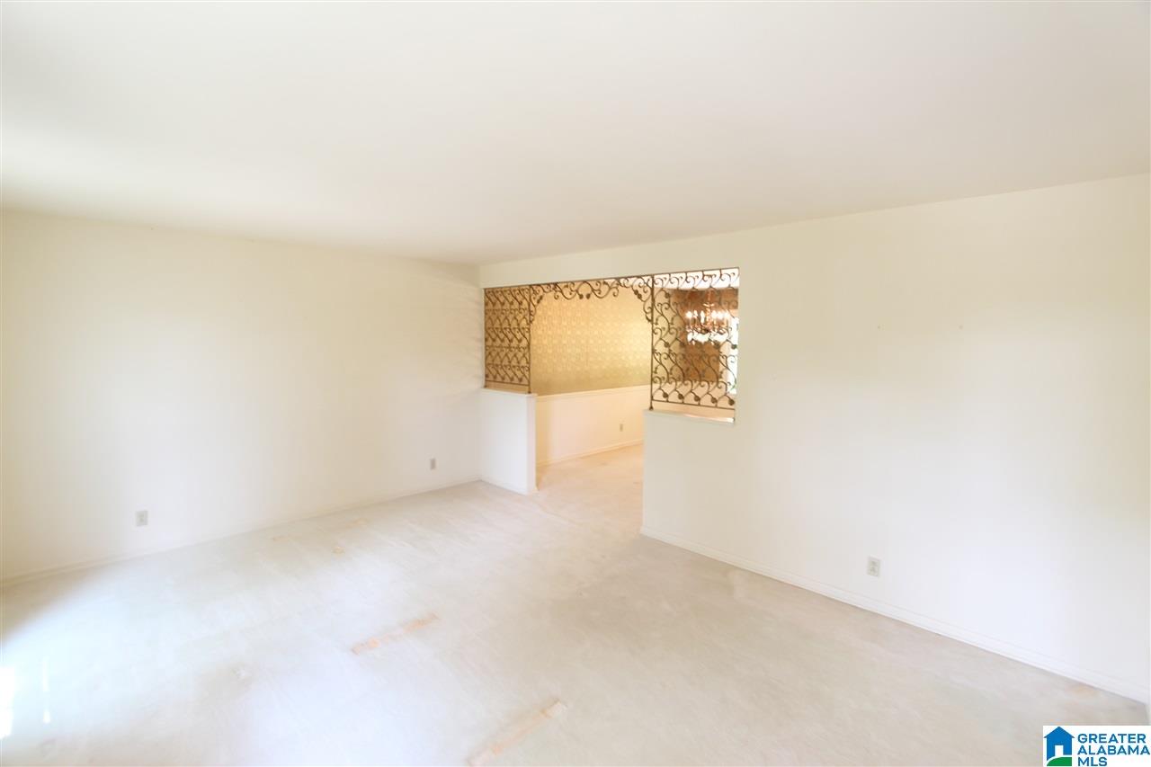 1636 Moss Rock Road Birmingham, AL 35226 - Photo 6 of 31