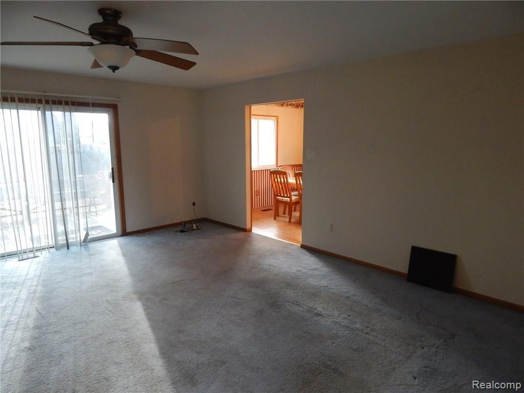 3265 Krafft Road Fort Gratiot, MI 48059 - Photo 17 of 25 DSCN1653.JPG
