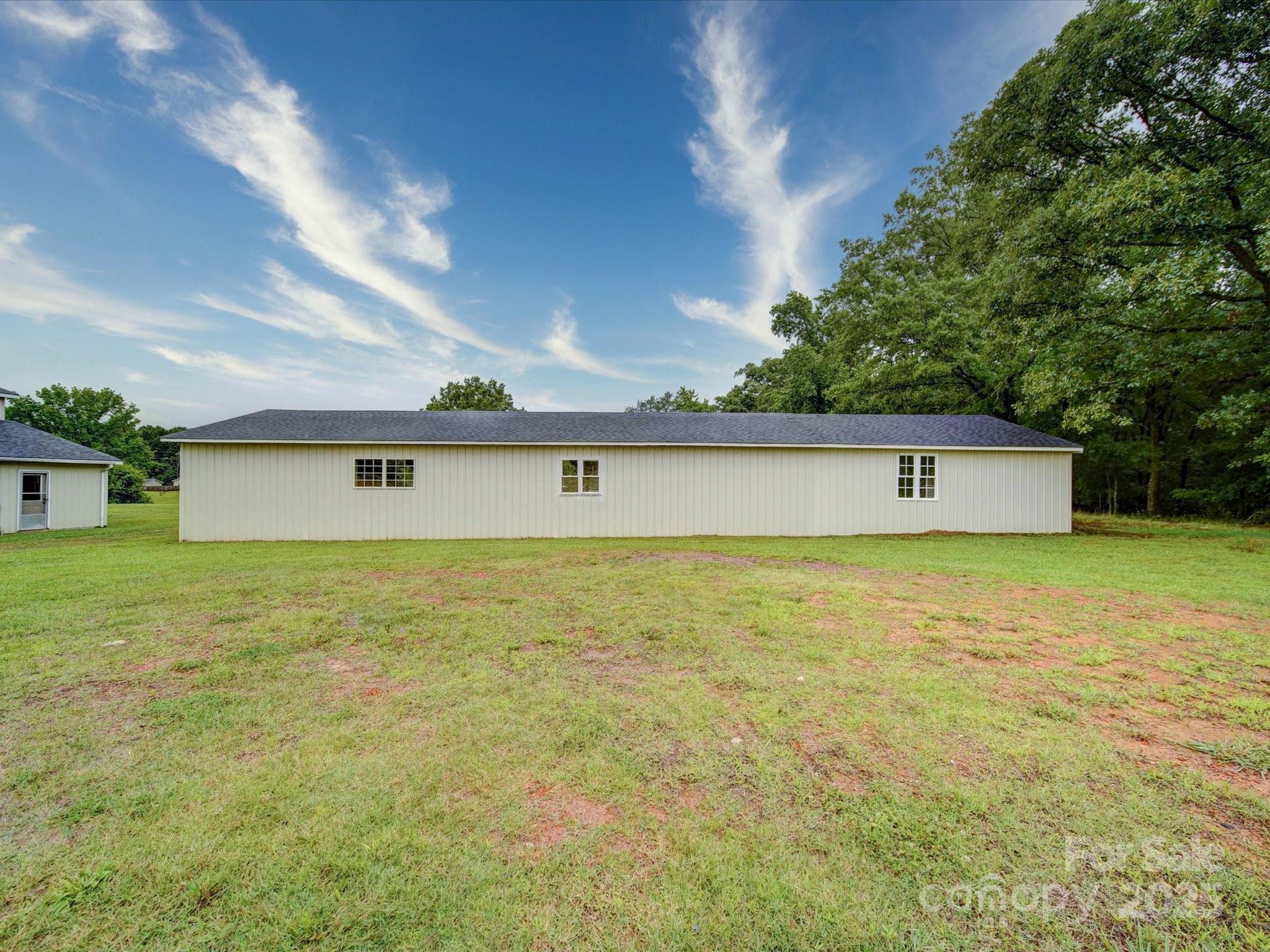 4115 Jenkins Road Marshville, NC 28103 - Photo 6 of 39 a view of an swimming pool and outdoor space