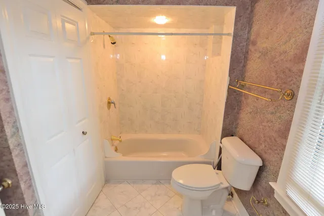 $374,900 | 152 Candlewood Road, Rocky Mount, NC 27804