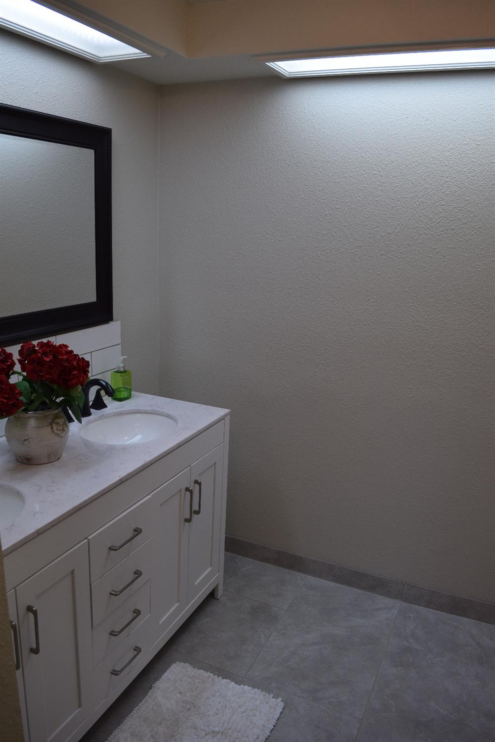 1318 Del Altair Avenue Reedley, CA 93654 - Photo 17 of 32 Gallery Image 17