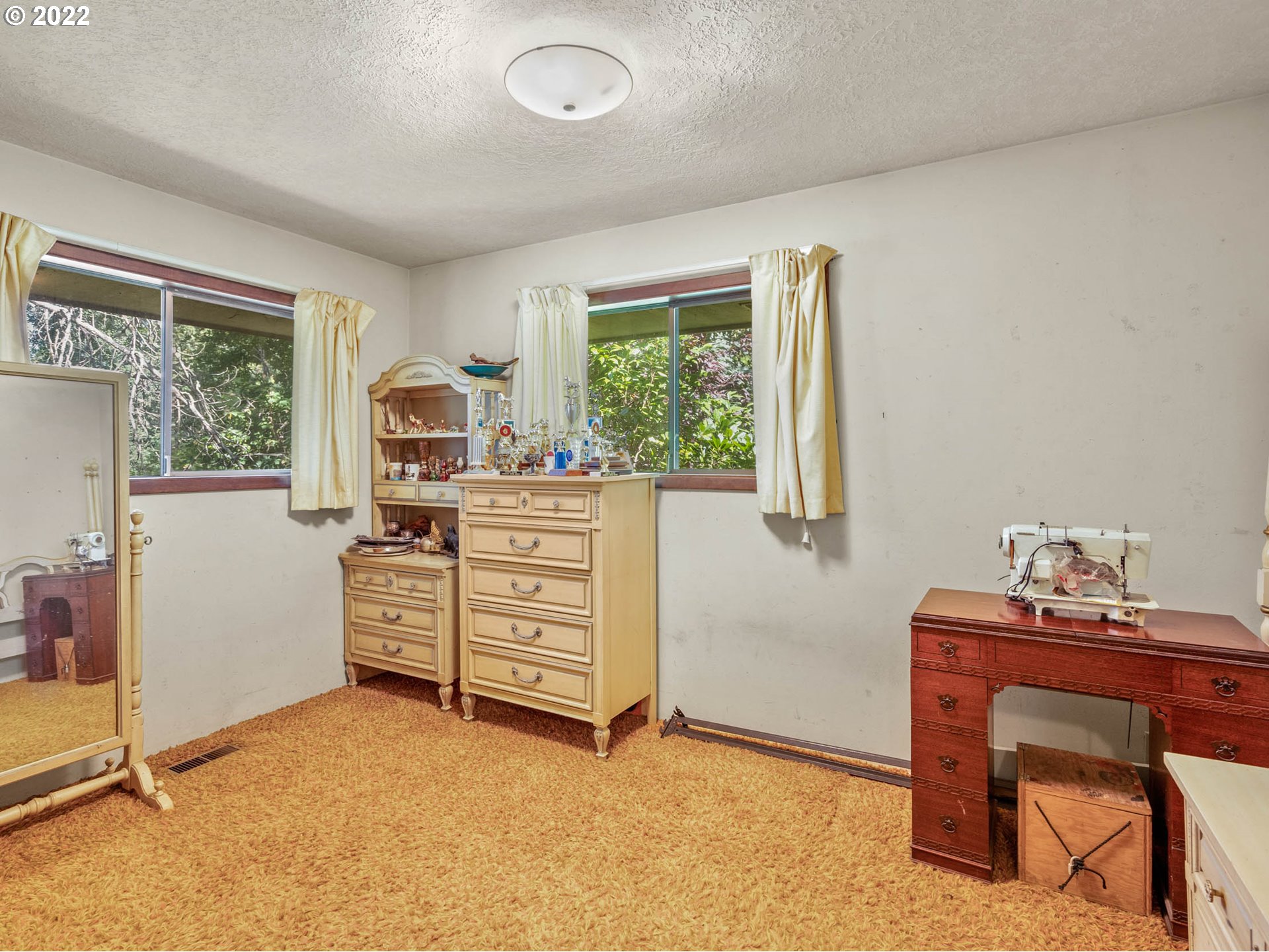 10960 Northwest Valley Vista Road Hillsboro, OR 97124 - Photo 18 of 32