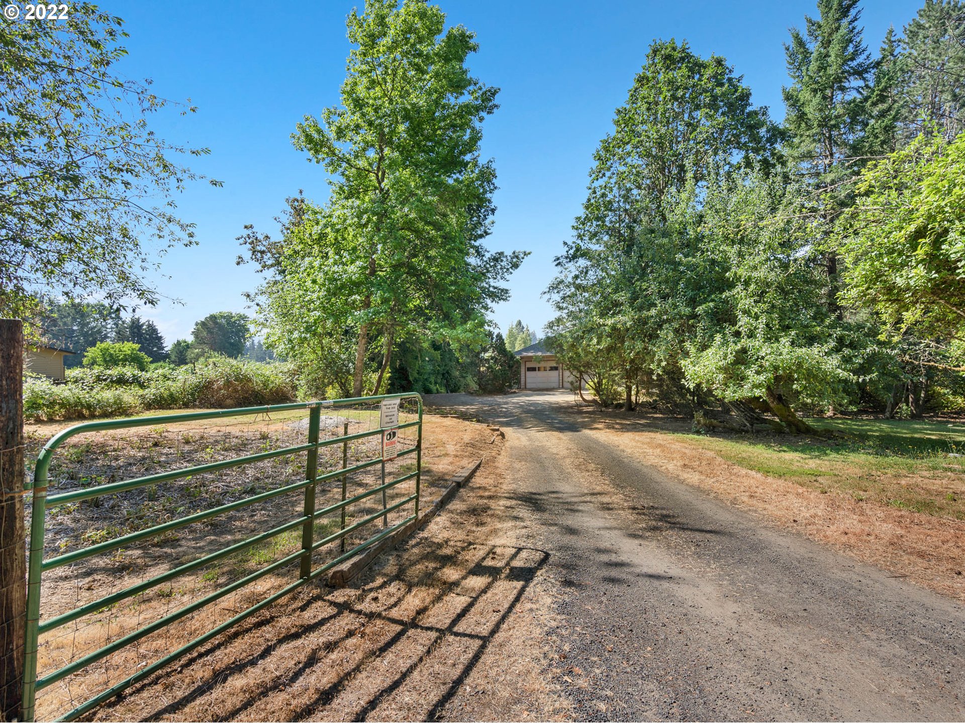 10960 Northwest Valley Vista Road Hillsboro, OR 97124 - Photo 4 of 32