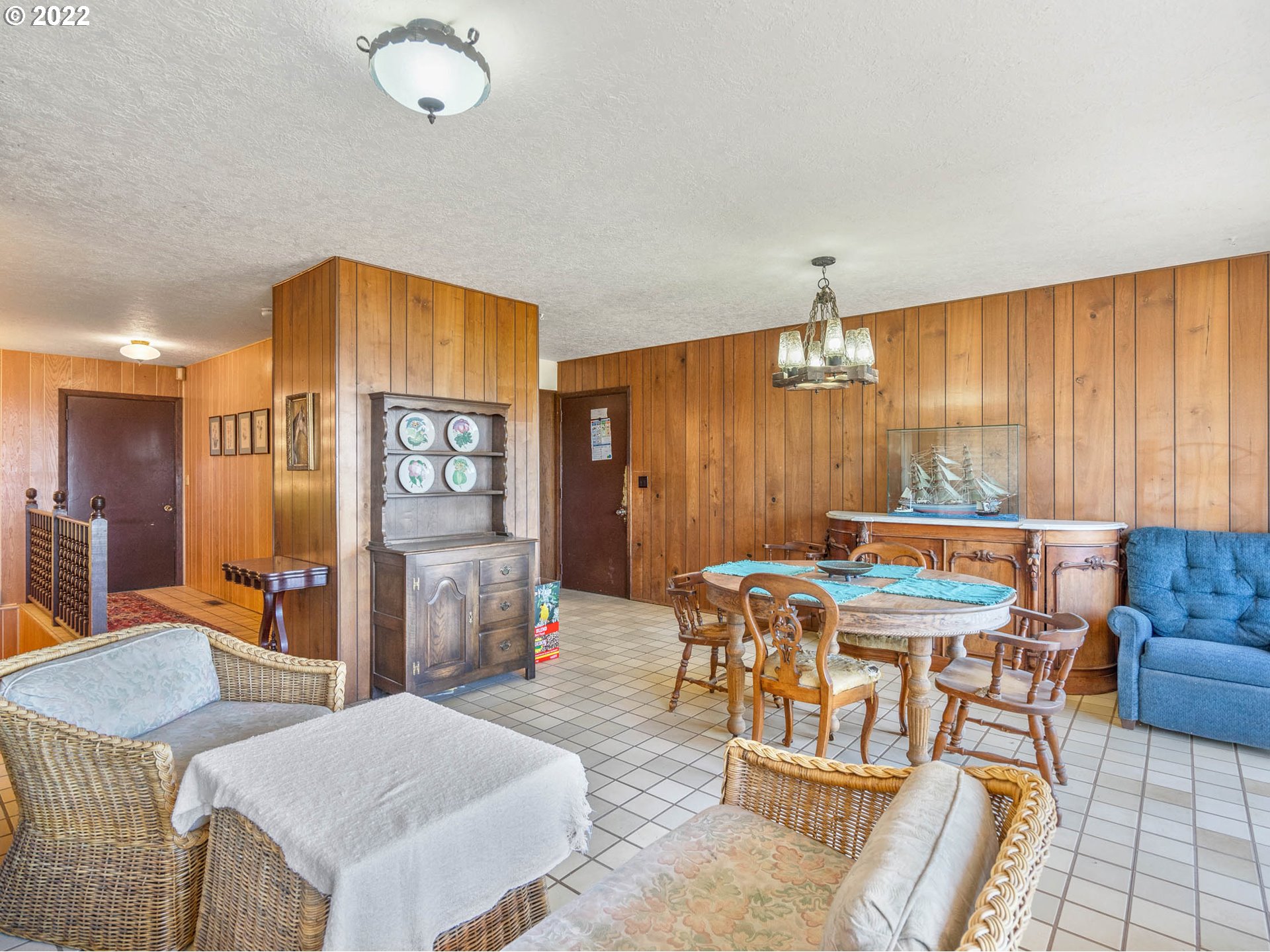 10960 Northwest Valley Vista Road Hillsboro, OR 97124 - Photo 10 of 32
