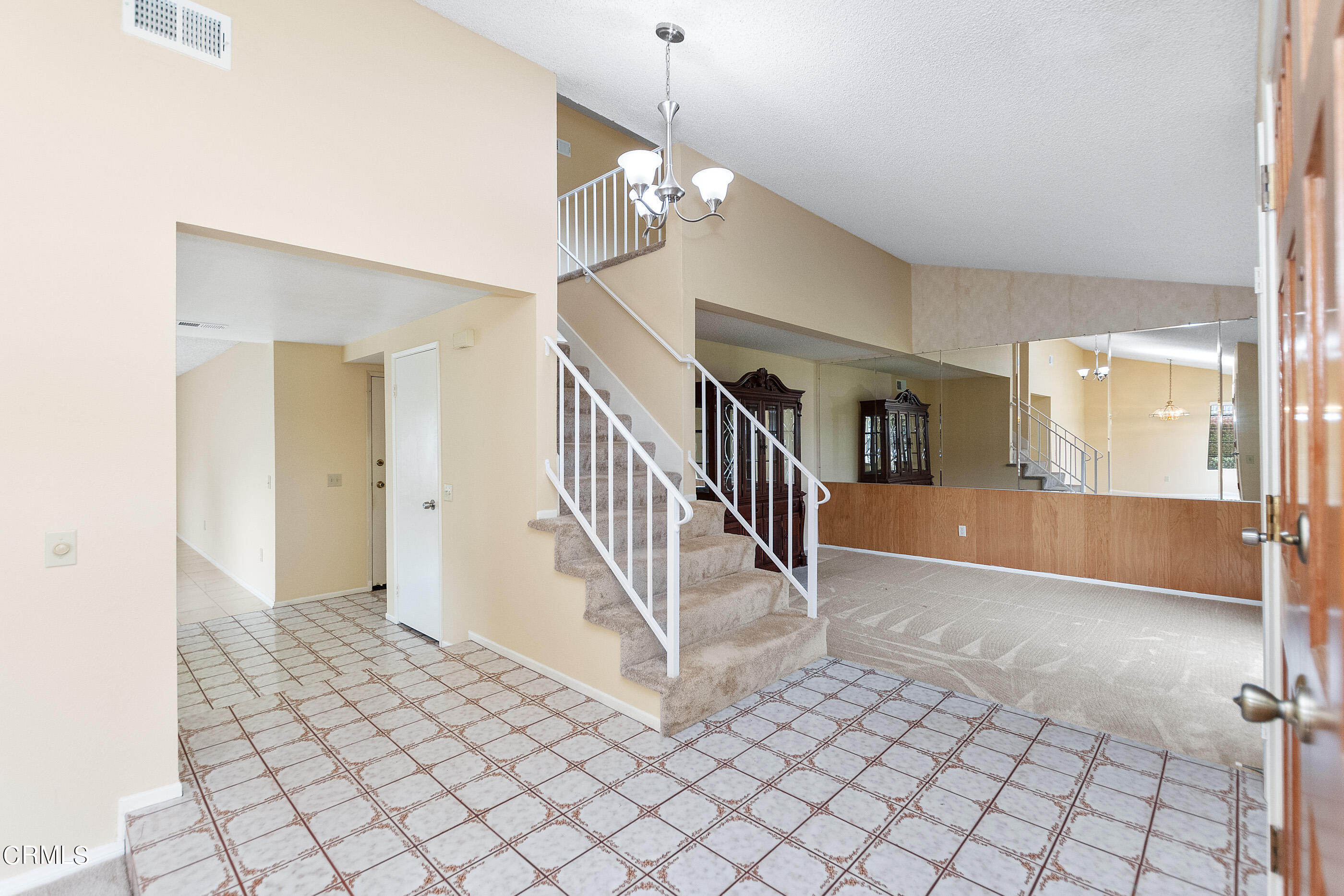 3510 Olds Road Oxnard, CA 93033 - Photo 15 of 36 a view of a hallway with windows and entryway