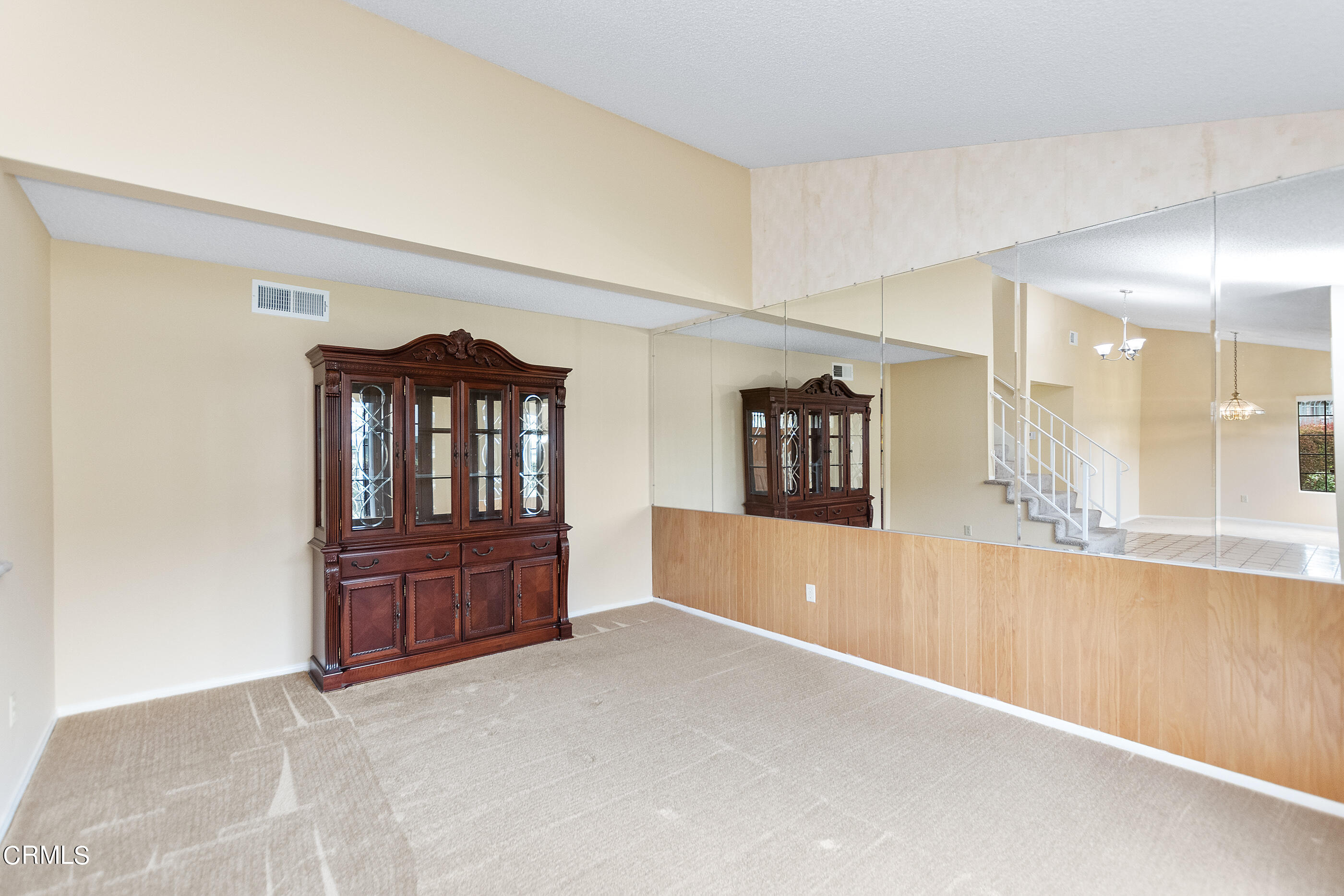 3510 Olds Road Oxnard, CA 93033 - Photo 19 of 36 a view of an empty room and window