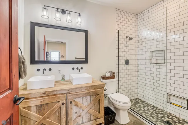 $1,350,000 | 24086 Bass Harbor Road, Pelican Rapids, MN 56572