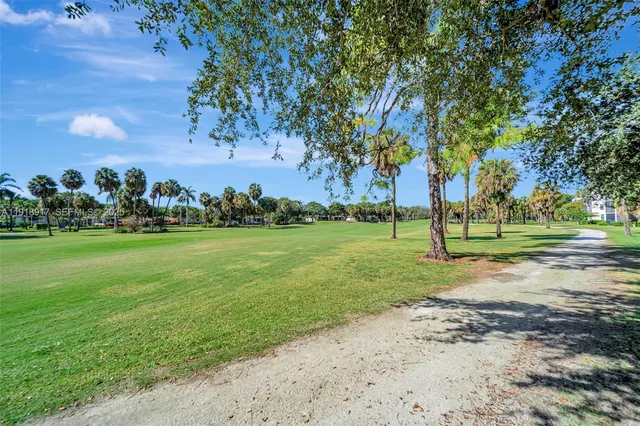 $248,000 | 2450 DC Country Club Boulevard, Unit 109B, Deerfield Beach, FL 33442