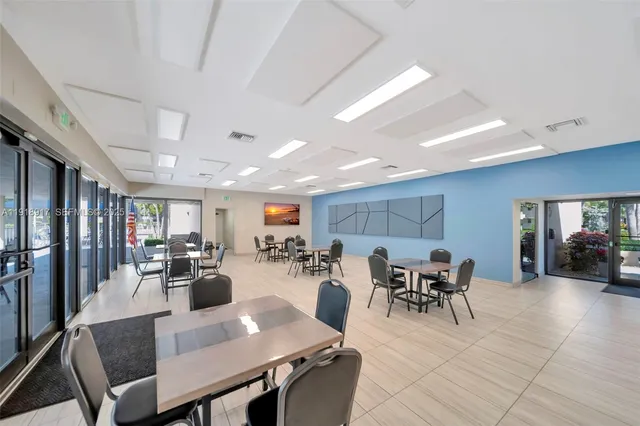 $248,000 | 2450 DC Country Club Boulevard, Unit 109B, Deerfield Beach, FL 33442