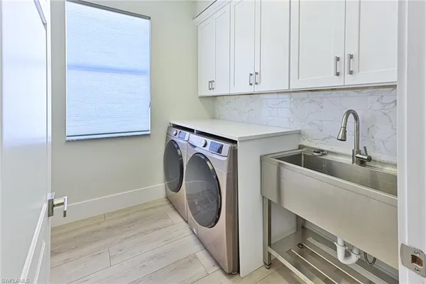 $895,000 | 9226 Estero River Circle, Estero, FL 33928