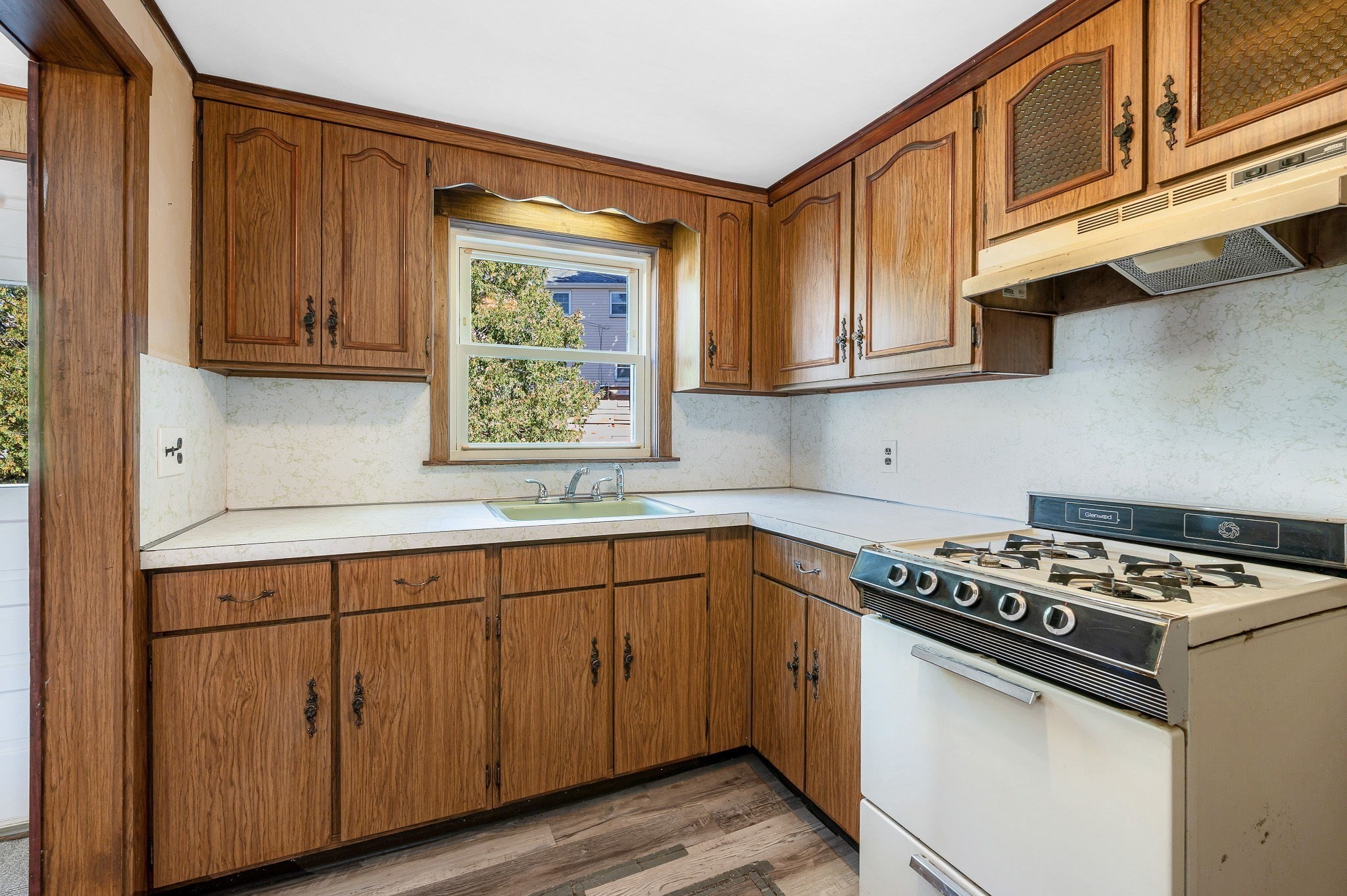 15 Regent Road Malden, MA 02148 - Photo 12 of 30 Gallery Image 12