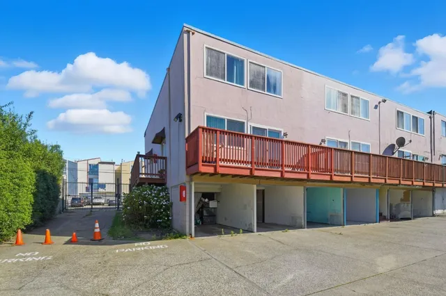 $529,000 | 576 Sylvan Street, Unit 20, Daly City, CA 94014
