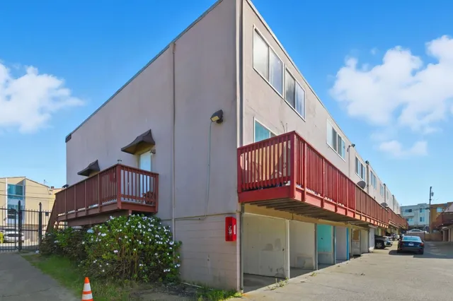 $529,000 | 576 Sylvan Street, Unit 20, Daly City, CA 94014