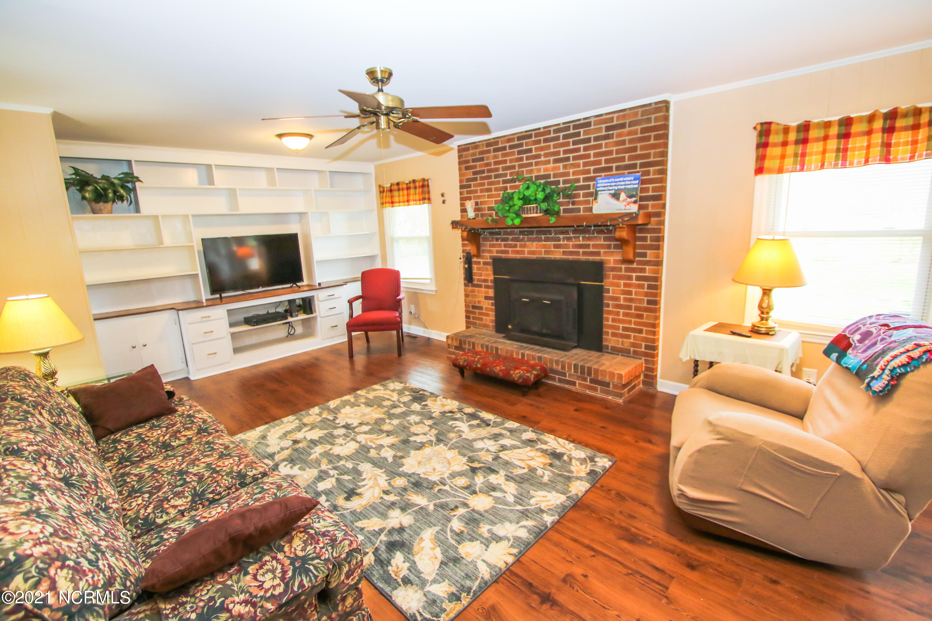 780 Huffmantown Road Richlands, NC 28574 - Photo 18 of 29 LJ7A0211
