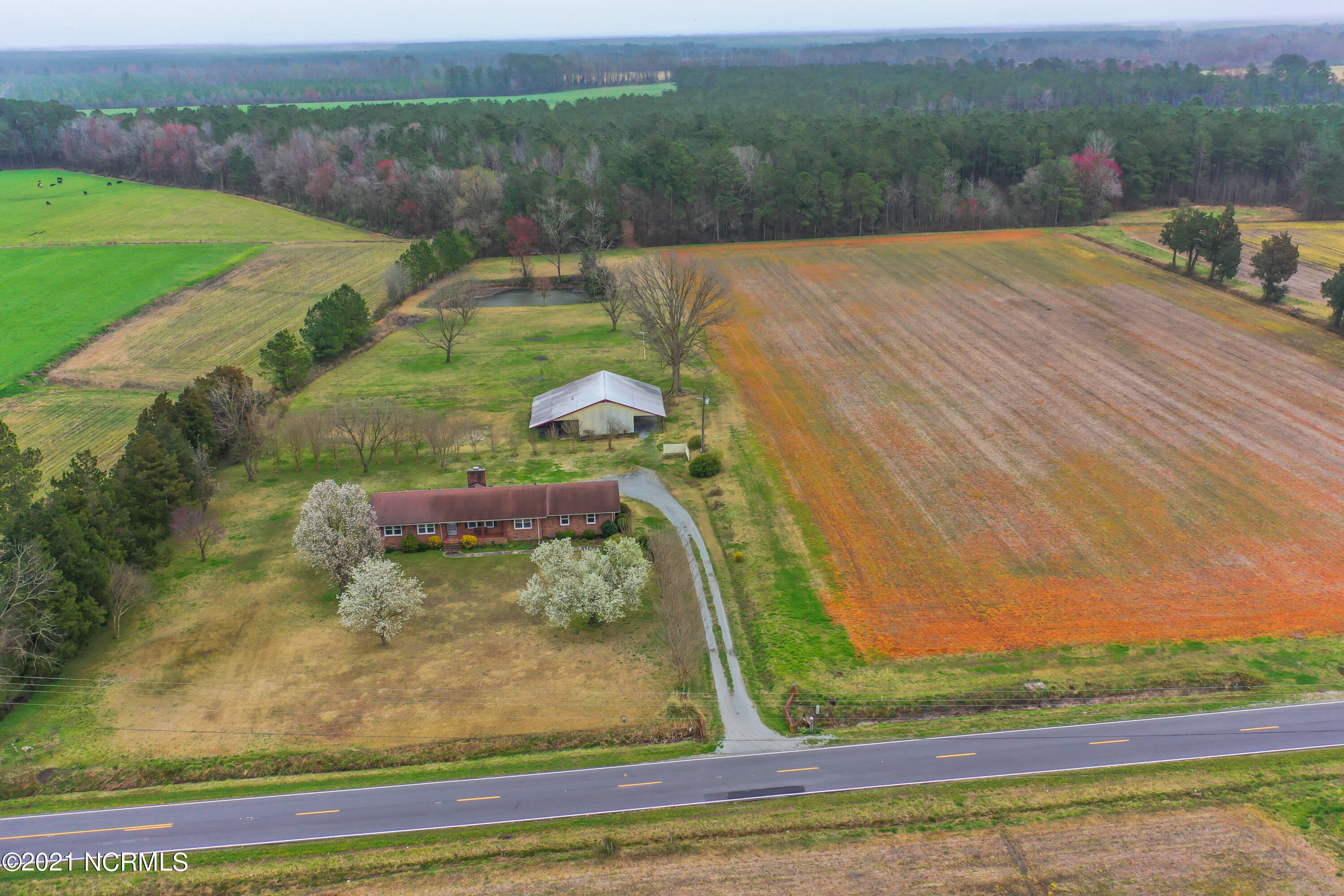780 Huffmantown Road Richlands, NC 28574 - Photo 2 of 29 DJI_0655
