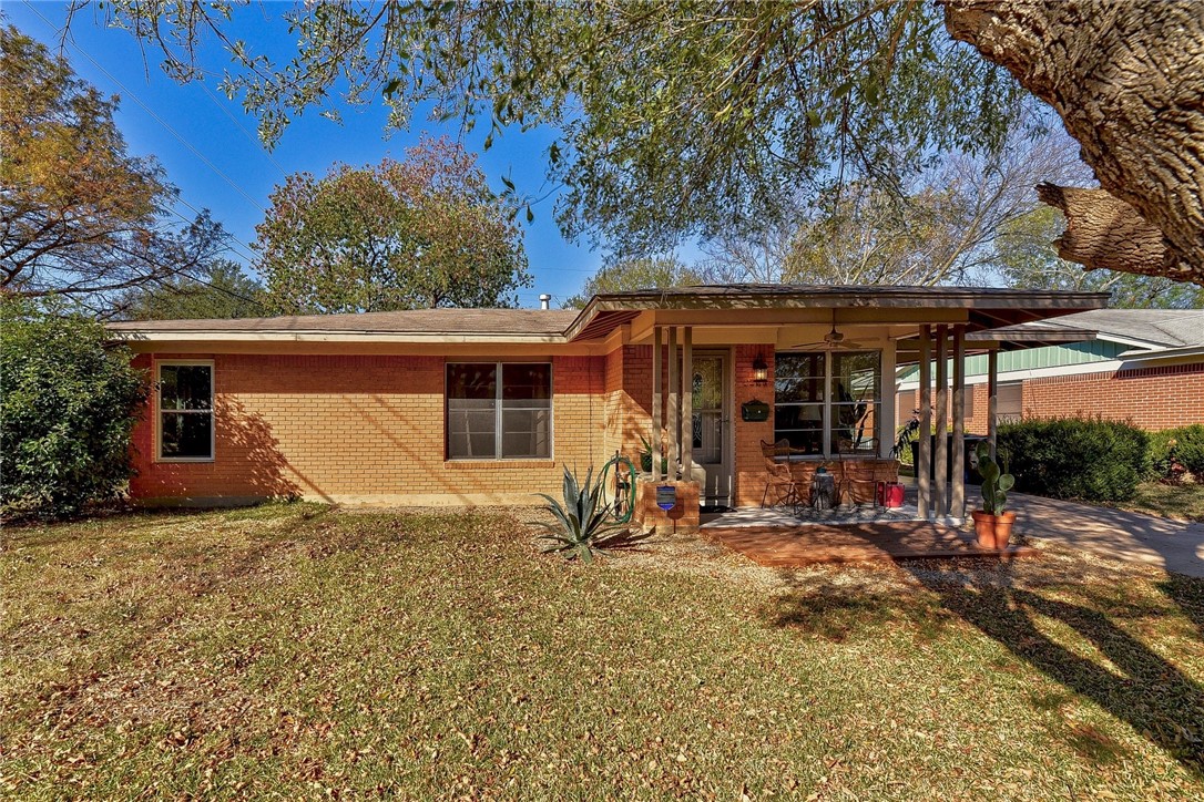 8302 Kromer Street Austin, TX 78757 - Photo 1 of 1