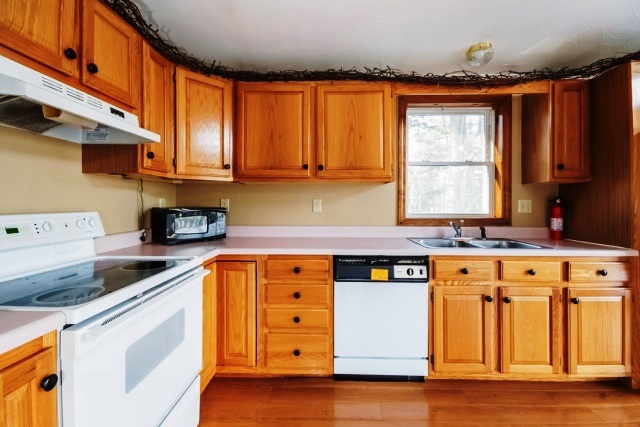 293 Varney Road Barnstead, NH 03225 - Photo 9 of 14